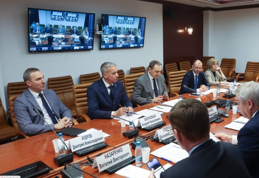 В Совете Федерации обсудили изменение правил по признанию домов аварийными