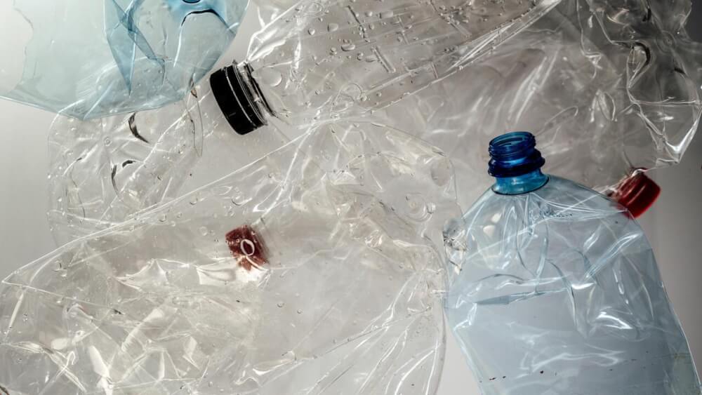 Guardian: в США перерабатывают лишь 5% отходов из пластика